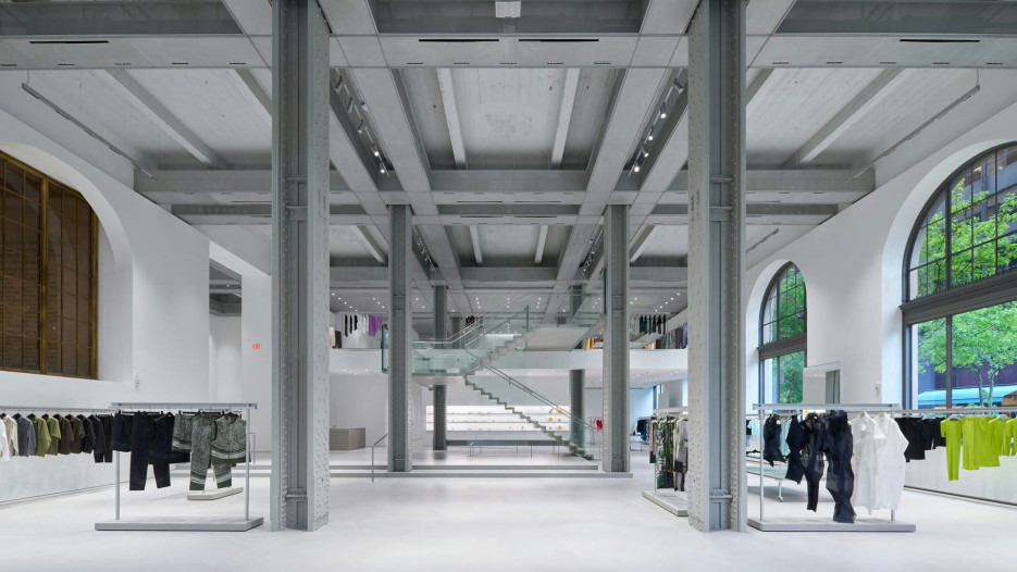 b33aacf9165f1dd157ad3b8ccdcbc68b_1782912925_5075.jpg